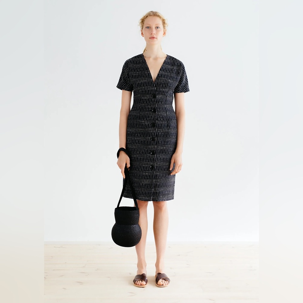 Samuji Spring Summer  2018  Black and White Midi Dress